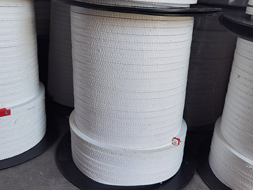 無油白四氟盤根廠家